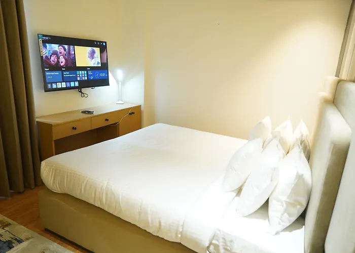 Hotel Luxe Manor