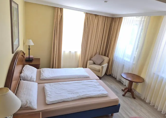 Hotel La Strada & Sultan