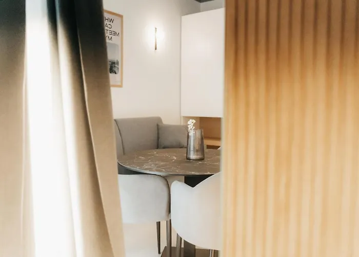 Sirenuse Suites Boutique ApartHotel RTA