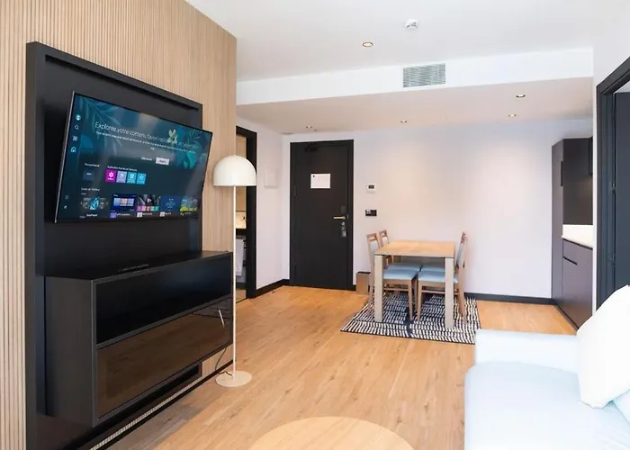 AZ hotels Saitour