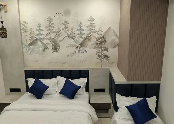 Hotel Crown