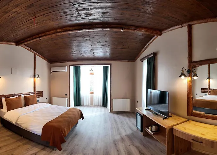 Diamond Koru Hotel