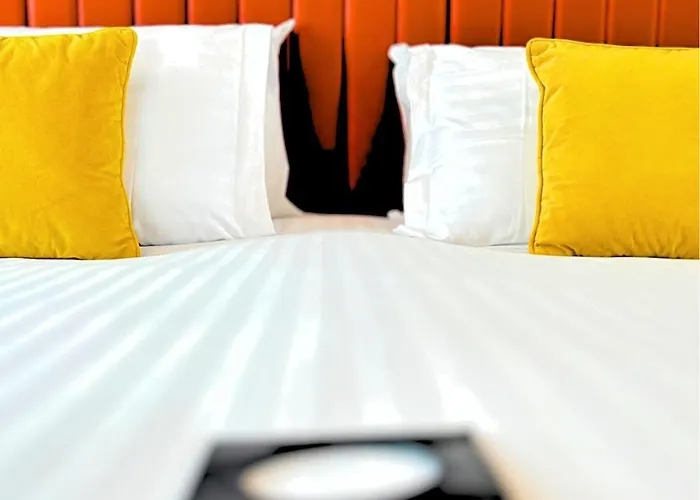 Haslar Rooms
