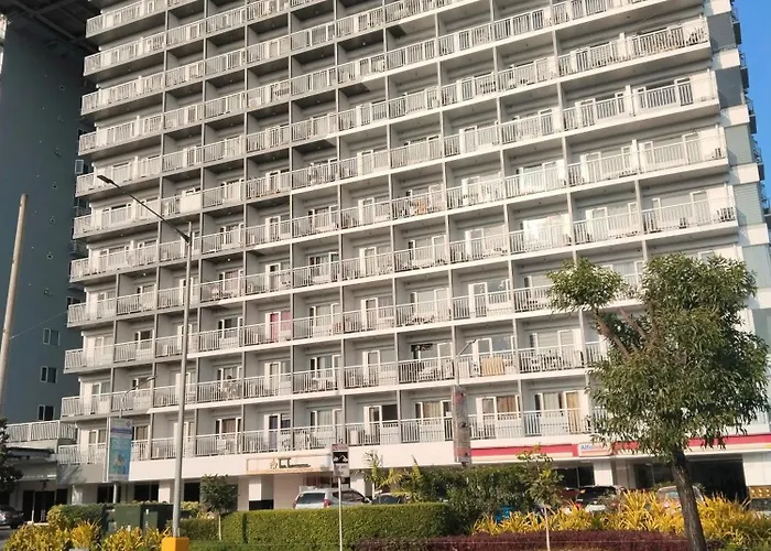 Nygel Staycation Shell Residences527