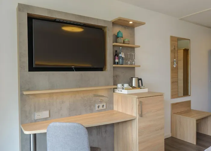 Biosphaerenhotel Graf Eberhard Bei Der Therme Bad Urach