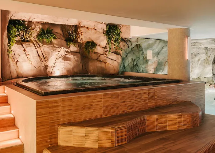 Le Riviera - Hôtel Restaurant&Spa - Ex Golden Tulip Aix les bains