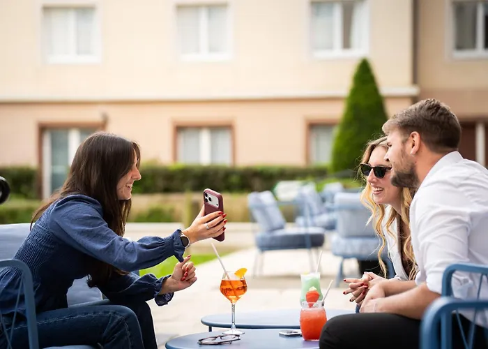 Grand Magic Hotel Marne La Vallee