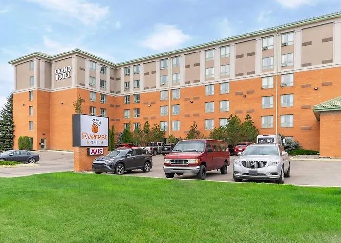 Grand Hotel & Conference Centre Calgary Airport, An Ascend Collection Hotel