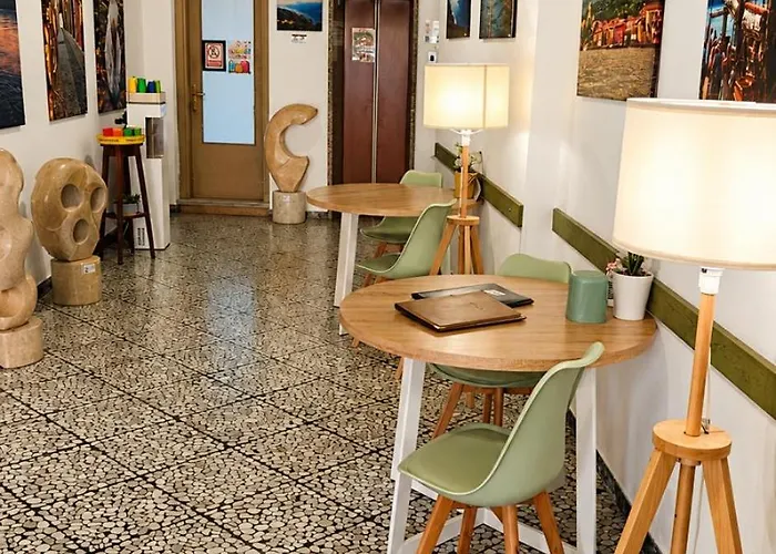 Hotel Modena Old Town