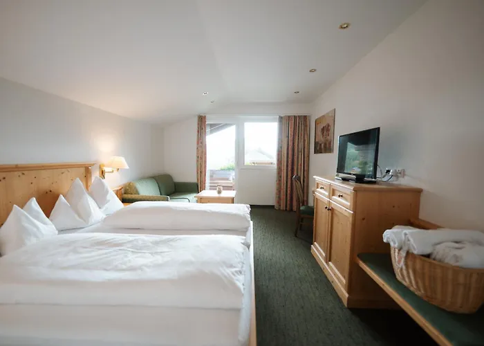 Schi- Und Wanderhotel Berghof