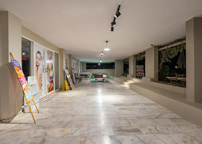 Begonville Hotel