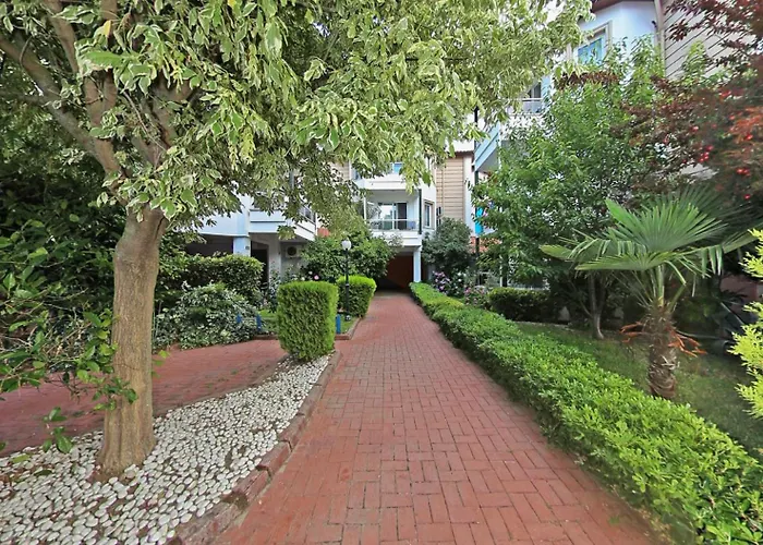 Aloria Garden Hotel