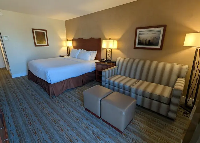 Wyndham Visalia