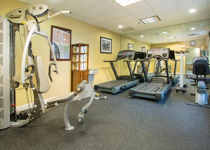Holiday Inn Express Hotel & Suites Richmond By Ihg