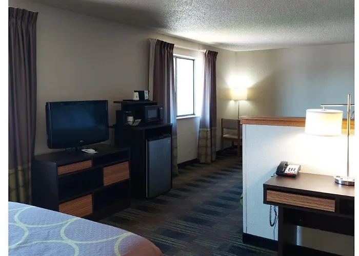 Super 8 By Wyndham Dunbar/Charleston Area