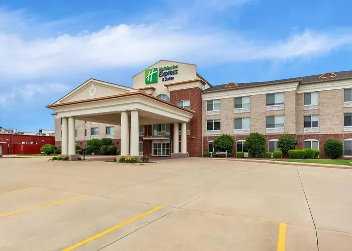 Holiday Inn Express & Suites Vandalia By Ihg