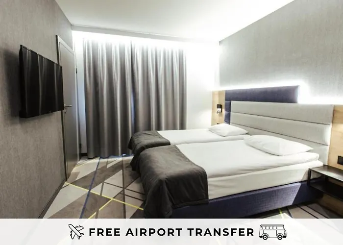 Air Hotel