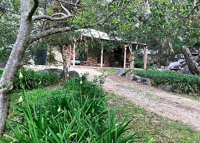 Honeysuckle Cottages