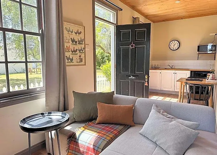 Clonmara Country House And Cottages