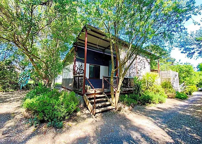 Sutton Spring Art Retreats