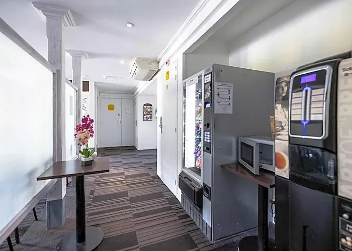 The Originals Access, Hotel Bordeaux Lac