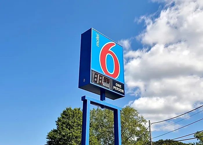 Motel 6-Danvers, Ma - Boston North
