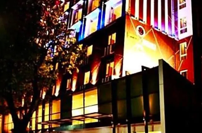 The Hq