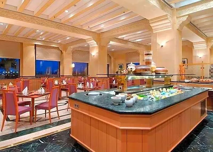 Hilton Alger