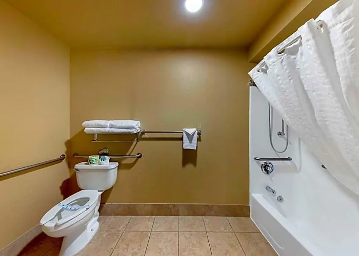 Best Western Fallon Inn & Suites, Fallon Naval Air Station