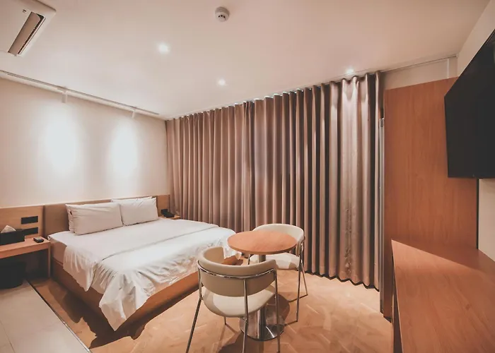 호텔 인썸니아 Hotel Insomnia 失眠酒店