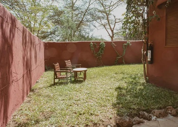 Amboseli Serena Safari Lodge