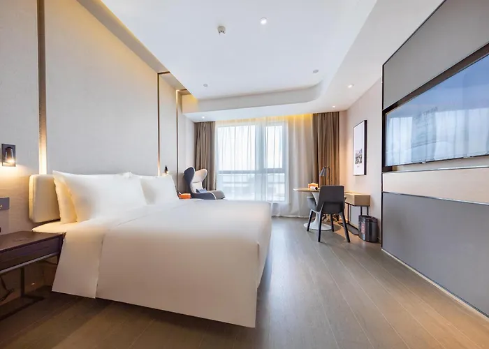 Atour Hotel Nanjing Jiangning Riverside Shike Lake
