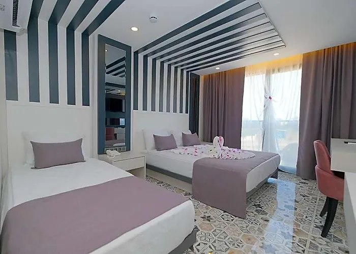 Black Royal Belek