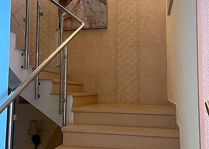 Hostal Flor De Lis -Lojo