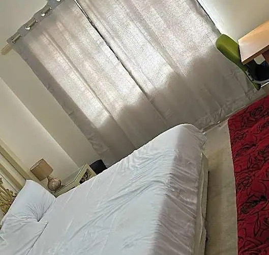 Yaseens B&B