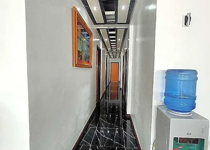 Cm Tourist Inn