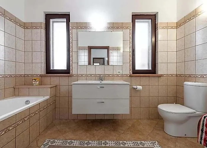 Amazing Detached Villa Near Stintino