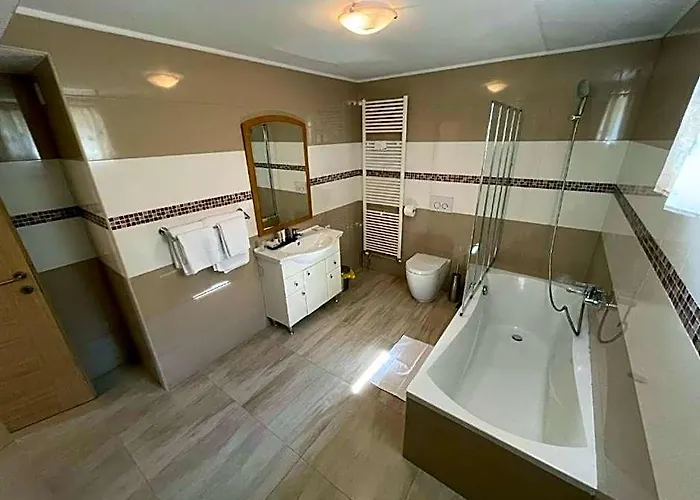 Bellevue Rooms