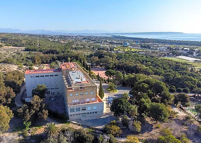 Costablanca Explore Hostel Sports & Events