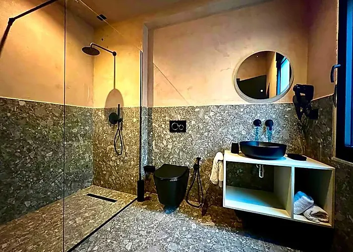 Rex Boutique Hotel
