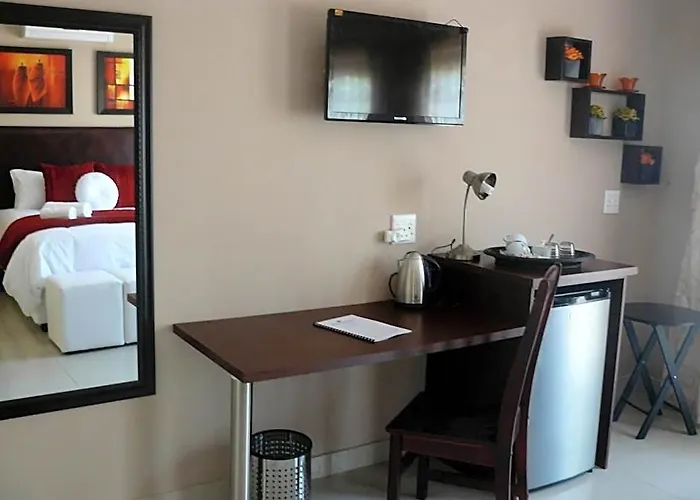 Luxury Executive Double Room For 2 Guests With Ensuite Bathroom, In Ballito