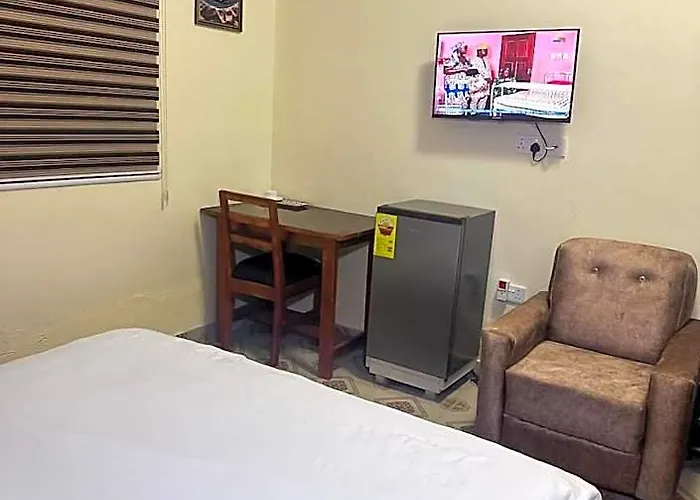 Senalli Hotel