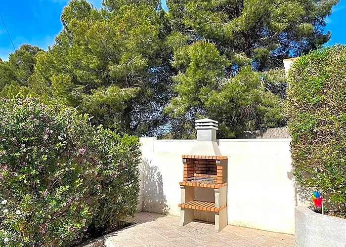 Villa With Private Pool In Moraira