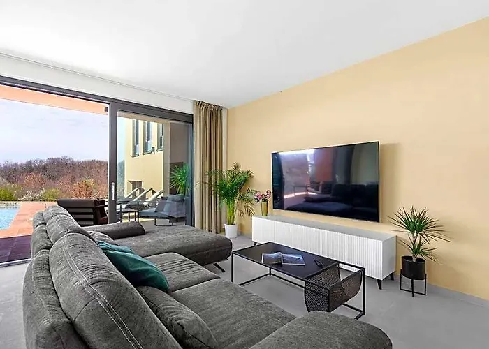 Ana Comfortable Holiday Residence