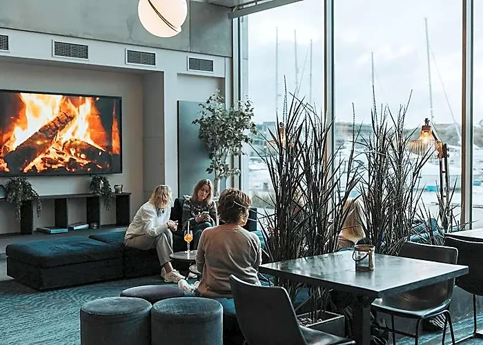 Mandal Hotel - Norway'S Southernmost Hotel