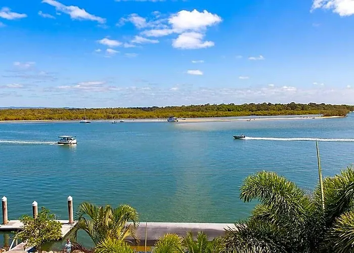 Sea La Vie ~ Penthouse & Best Noosa Blue Views