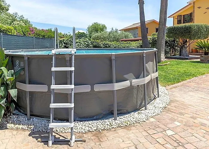Apartment With Exclusive Swimming Pool