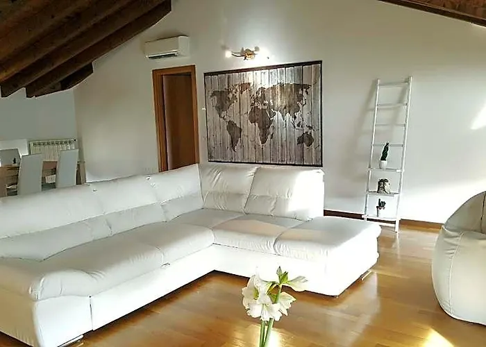 Donizetti Royal Rooms