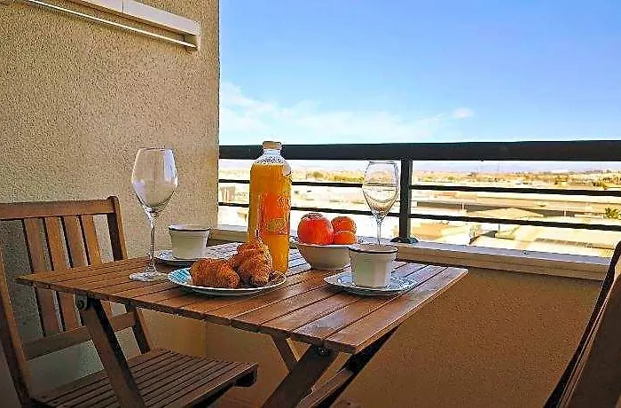 Comfortable Apartment In Excellent Location
