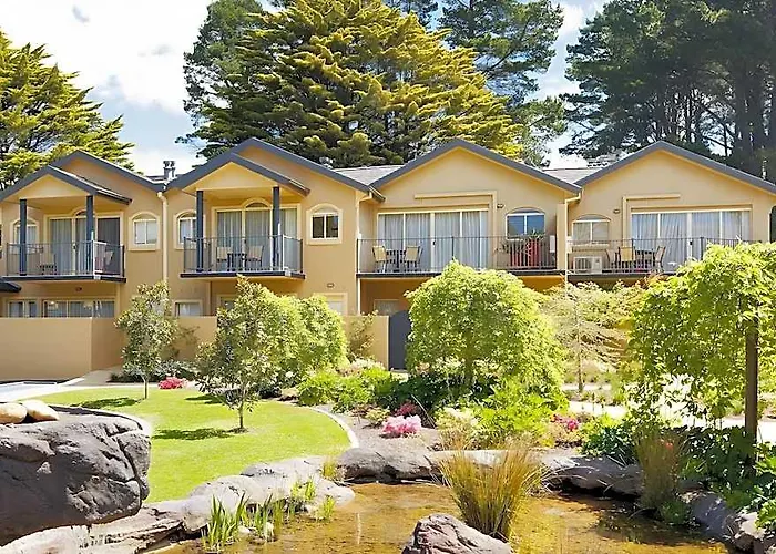 Falls Mountain Retreat